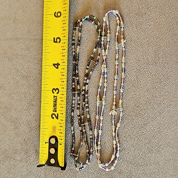 1/$5 or 3/$10 NWOT Set of 2 Faceted Bead Stretchy Choker Necklaces. - Picture 4 of 5